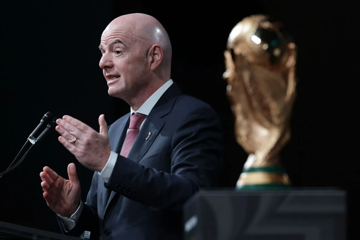 インファンティーノ会長、年収47億円超の衝撃!W杯株売却計画が瓦解